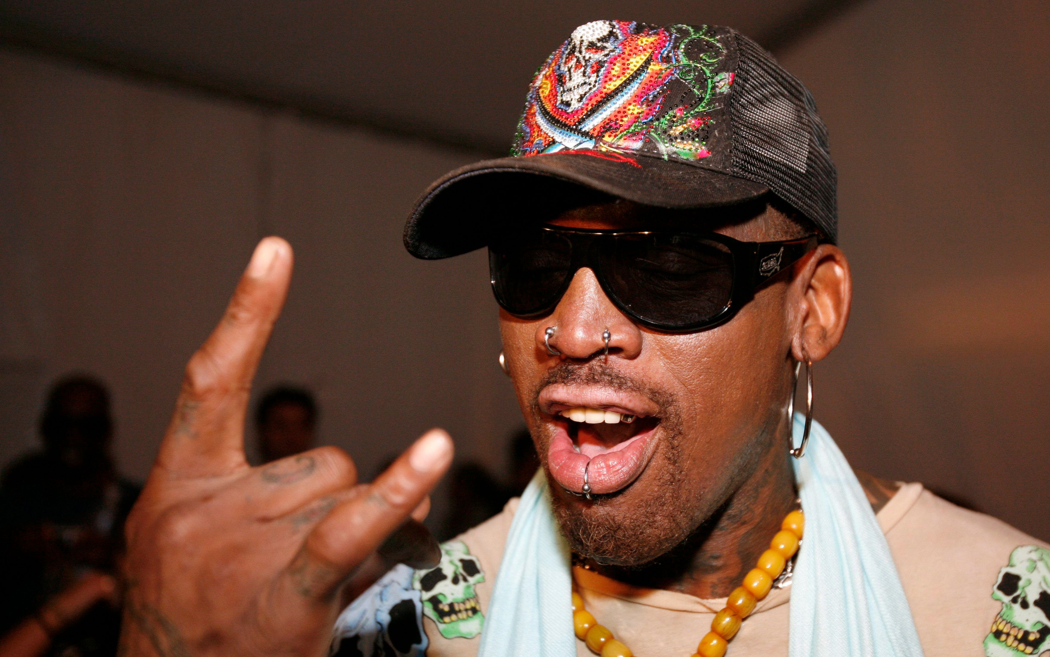 http://static0.therichestimages.com/cdn/1728/1081/90/cw/wp-content/uploads/2014/01/rodman2.jpg