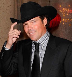 Clay Walker Net Worth