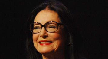 Nana Mouskouri Net Worth
