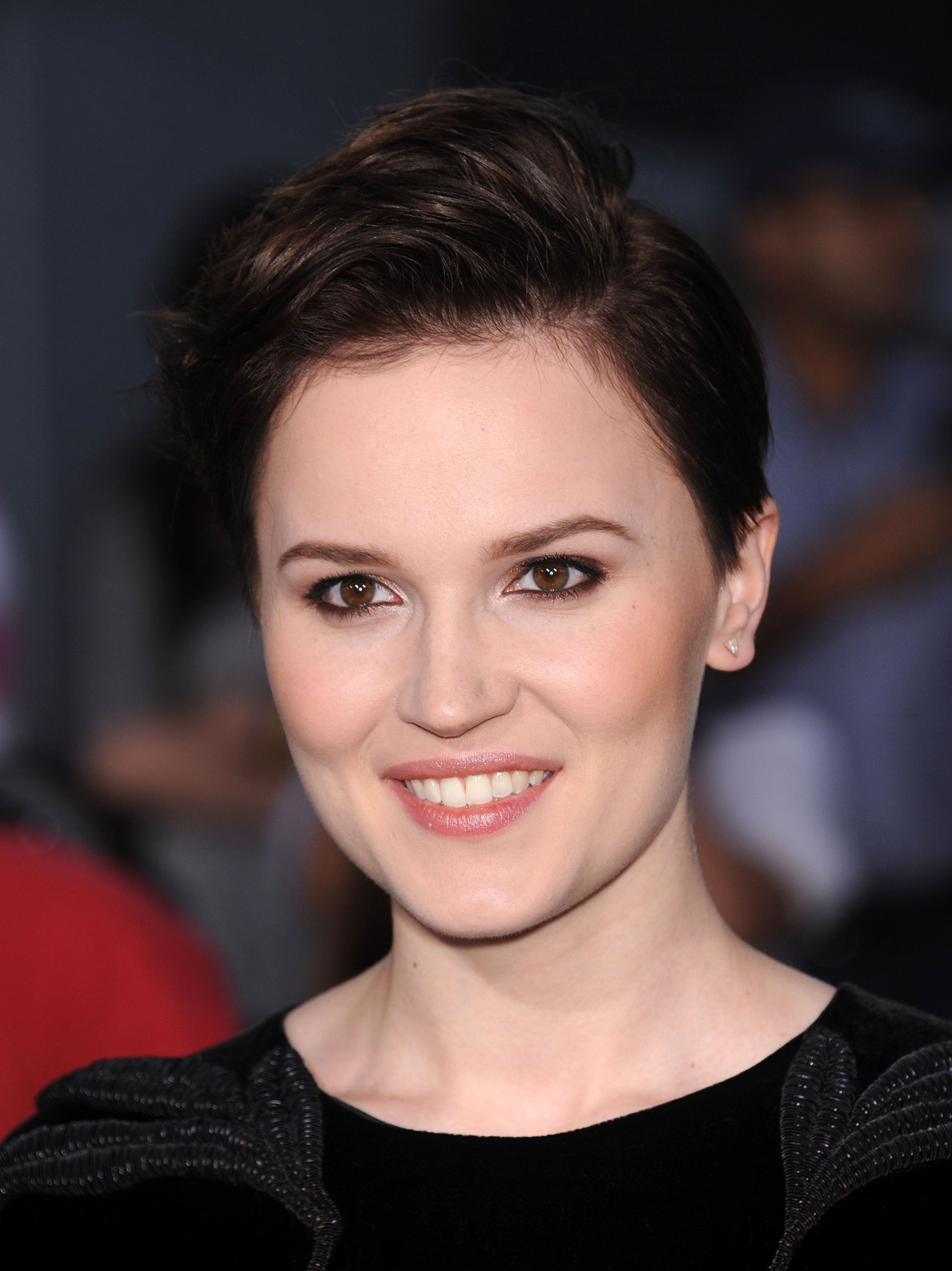 shutterstock_Veronica Roth