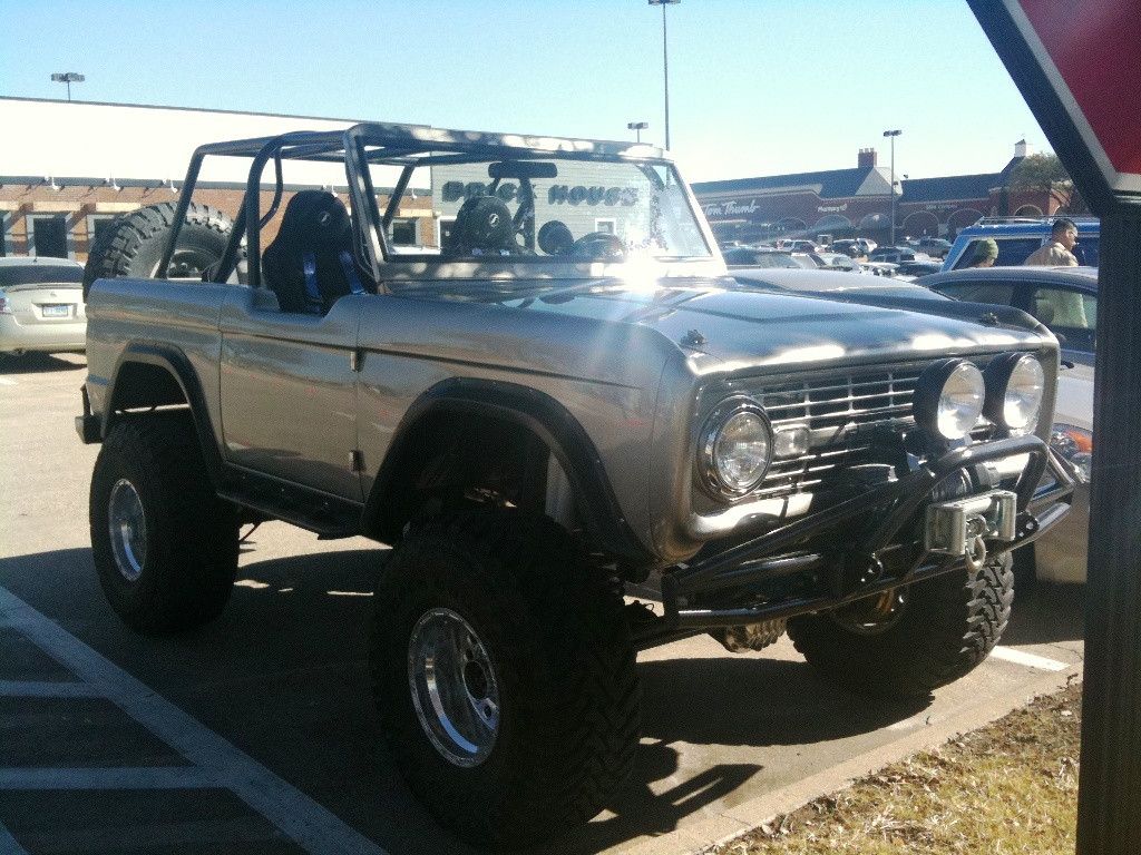 Jeremy piven ford bronco #1