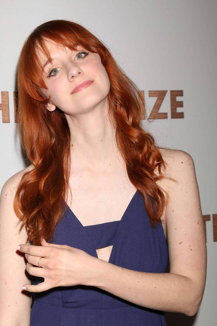 Laura-Spencer-The-Bronze-LA-Premiere-04.jpg (740×1110)