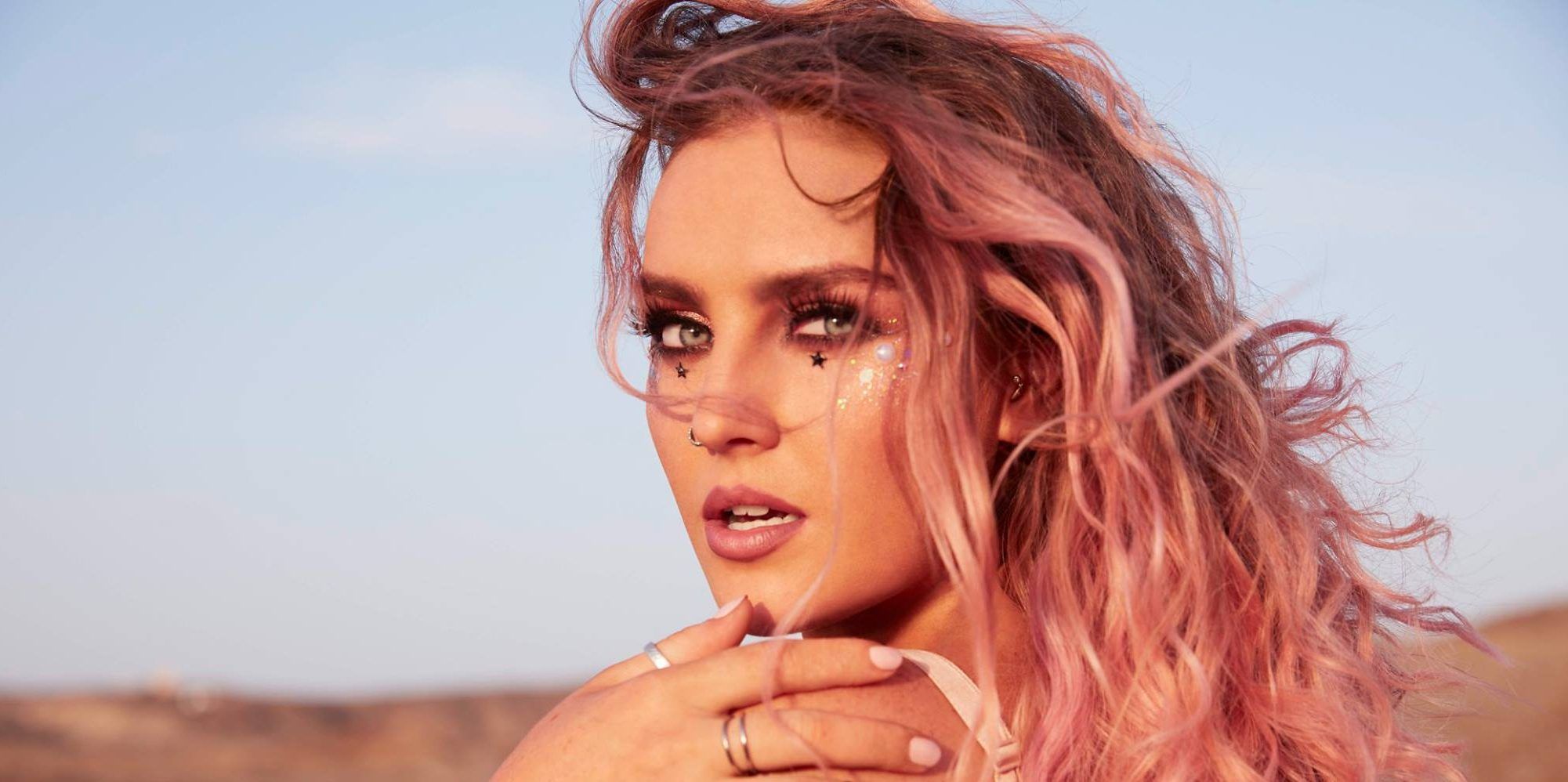 15 Photos Of Perrie Edwards That Prove She S Stunning