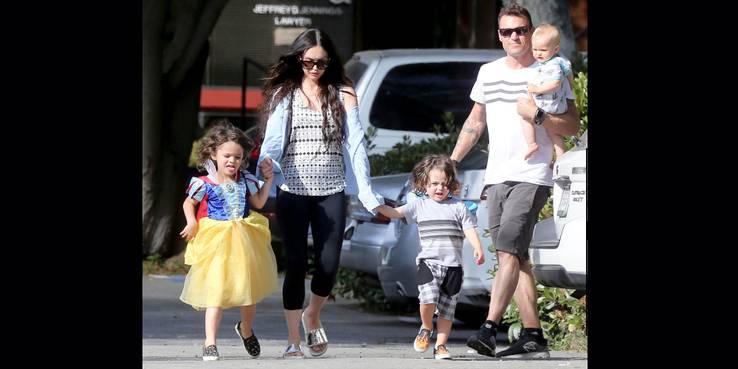 25 Humble Celeb Moms Who Are Trying To Keep Their Kids Grounded Big World Tale