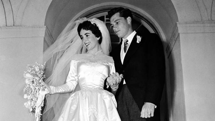 20 Of The Most Expensive Wedding Dresses In The World Hot World Report