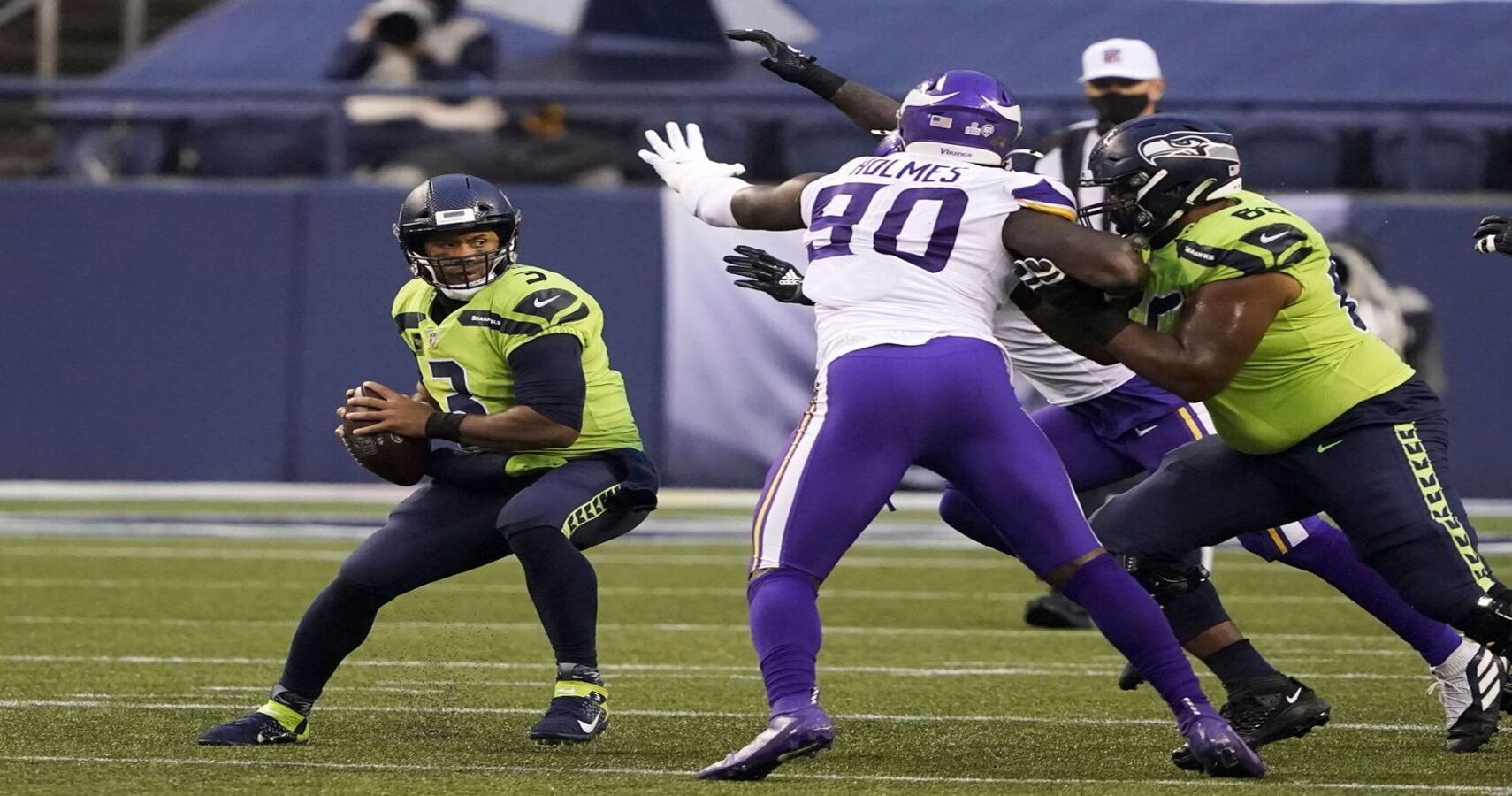 Vikings-Seahawks Week 5 "Sunday Night Football" Game Drew 11.42 Million Viewers