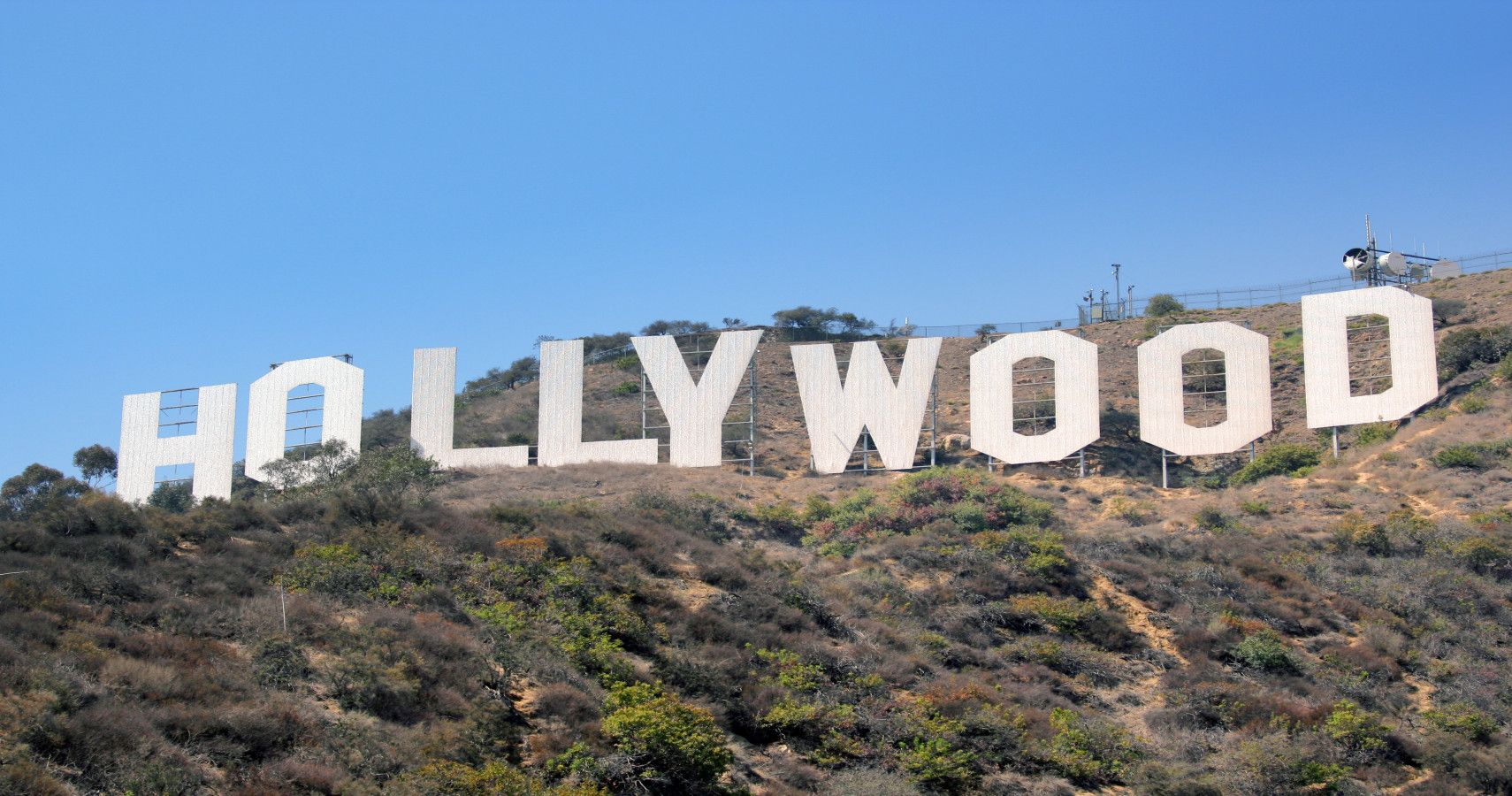 An Image Of Hollywood Sign