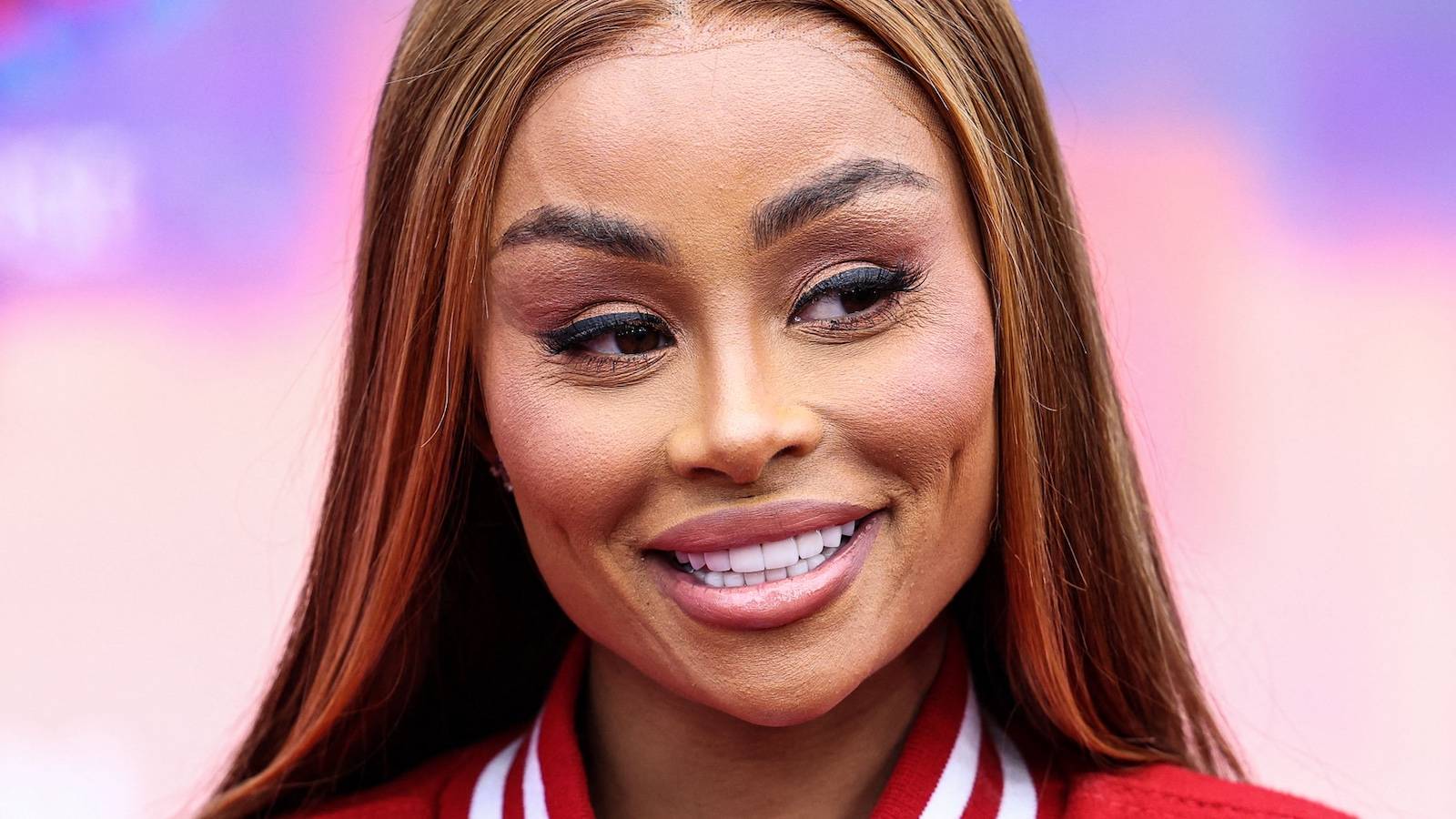 Blac Chyna Sells Her Personal Belongings To Make Ends Meet Amid Custody ...