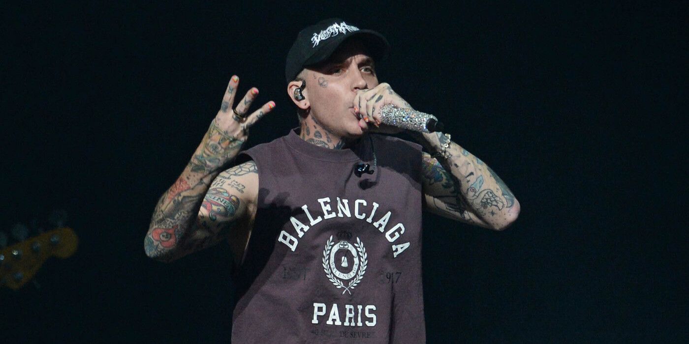 Blackbear Wants $10 Million For His Brooding Los Angeles Home