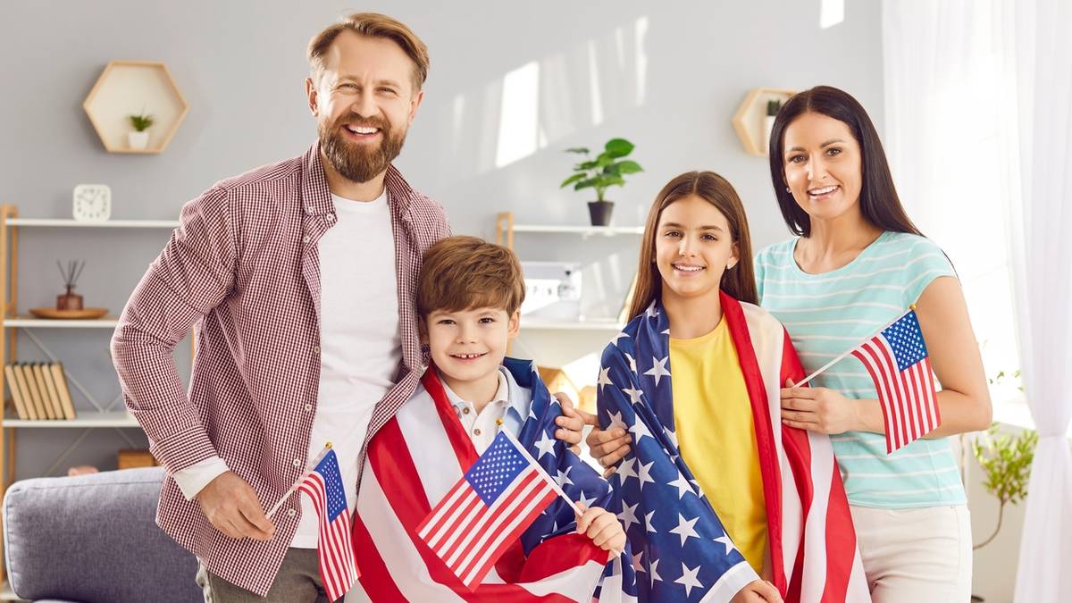 What Is The Average Net Worth Of Americans By Age Group?