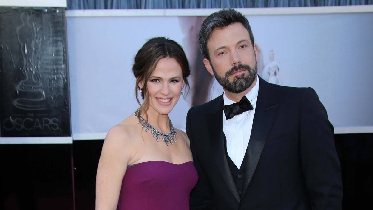 Jennifer Garner Shares Candid Thoughts On Ben Affleck Divorce