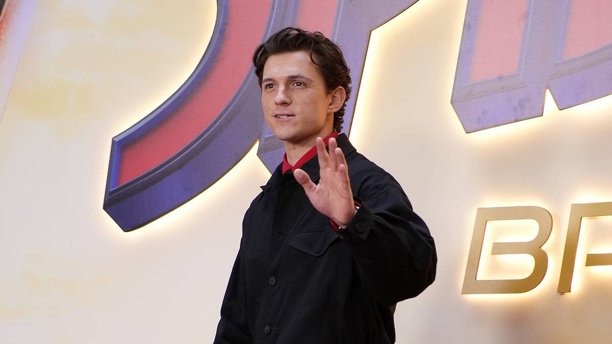 Tom Holland Reveals Marvel Caught Him Raiding A Hotel Minibar