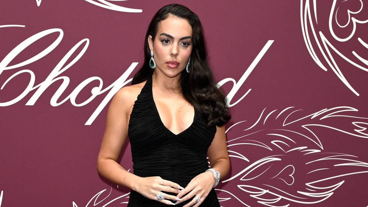 Cristiano Ronaldo's Fiancée Georgina Rodriguez Fires Back At Body Shamers