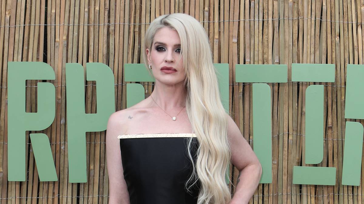 Kelly Osbourne Details Her Weight Loss Journey After Dad Ozzy Osbourne's Death