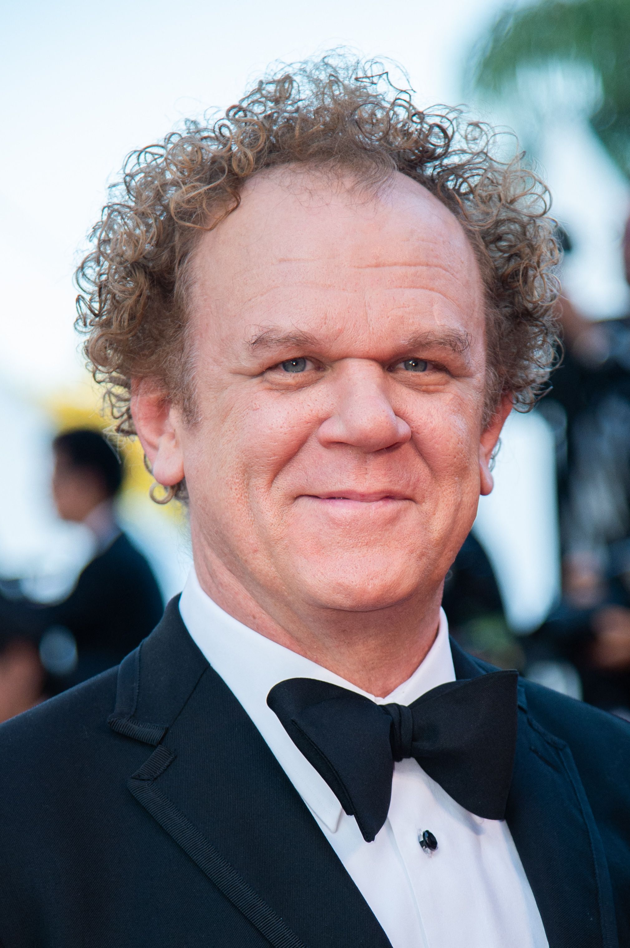 John C. Reilly discusses 'An Almost Christmas Story' short film on Disney+  - ABC30 Fresno, image size:2020x3040